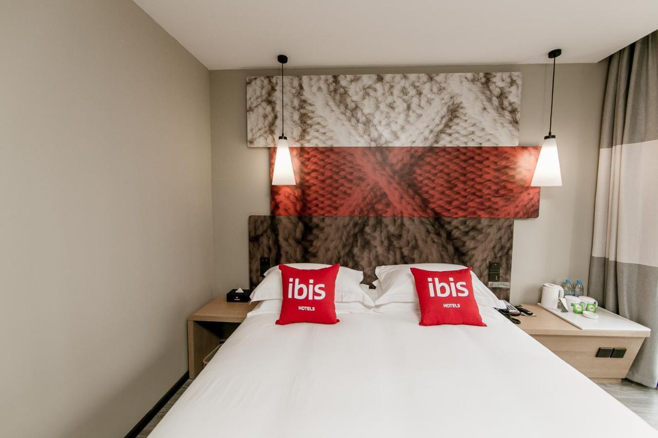 Ibis Haimen South Changjiang Rd Hotel Nantong Esterno foto
